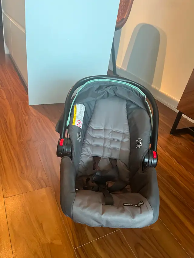 Graco Snugride 30 Infant & Baby Car Seat (2021) in Strollers, Carriers & Car Seats in City of Toronto - Image 4