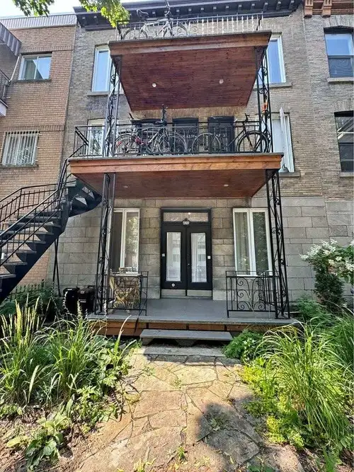 4240 Parthenais – 4½ – 1 chambre – Emménagement immédiat / Immediate move-in (ENGLISH WILL FOLLOW) 1...