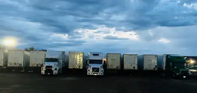 HIRING LONG HAUL CLASS 1 TRUCK DRIVERS, View more