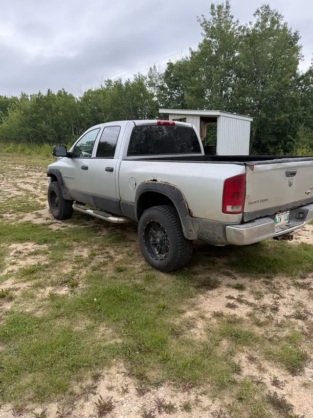 2006 dodge ram 2500 Cummins63417672613251123