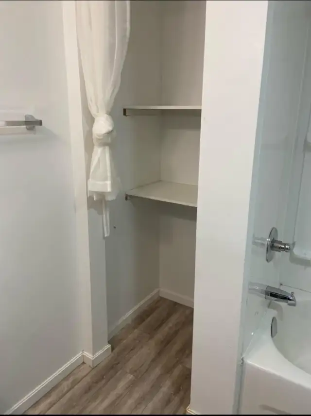 ROOM FOR RENT in Short Term Rentals in Sault Ste. Marie - Image 7