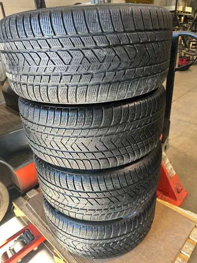 285/40r20 Pirelli Scorpion winter tires on OEM BMW wheels from a BMW X5M. Selling a fantastic det of...