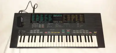 YAMAHA Keyboard PortaSound PSS-480, View more