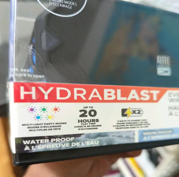 NEW! ALTEC LANSING HYDRABLAST BLUETOOTH EVERYTHING PROOF Speaker in Speakers, Headsets & Mics in City of Toronto - Image 3