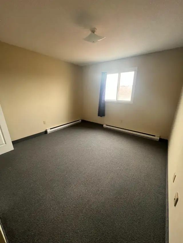 Commercial Office Space in Commercial & Office Space for Rent in Oakville / Halton Region - Image 5