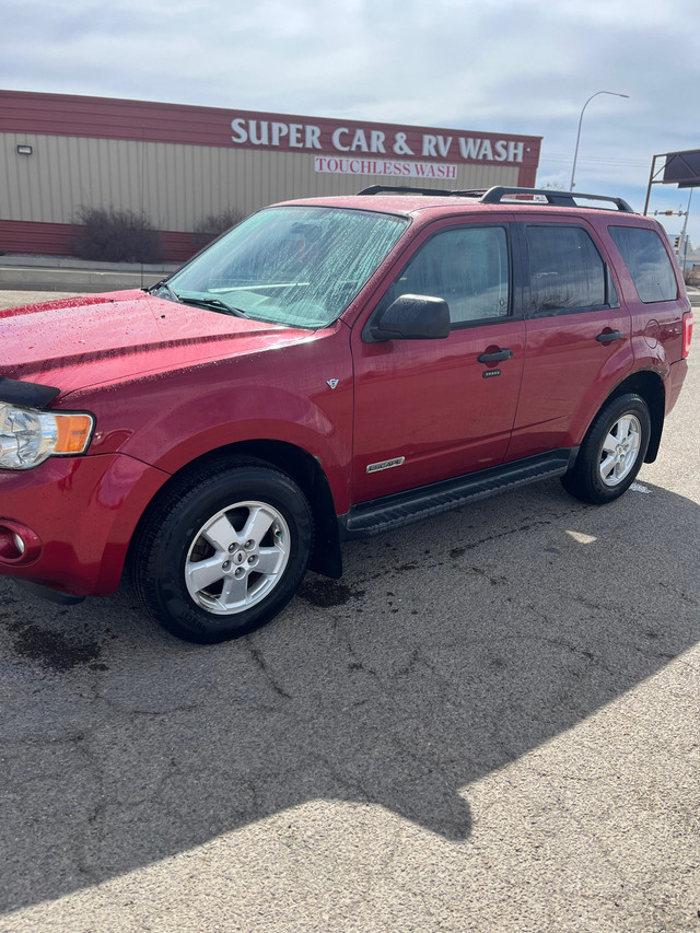 2008 Ford Escape  in Cars & Trucks in Edmonton - Image 2