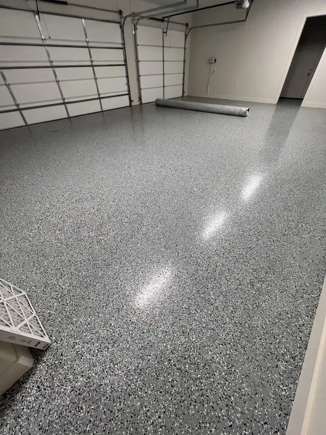 Epoxy Flooring Installation520784388493168644