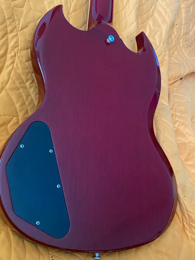 Gibson SG Standard 61 reissue 1999 in Guitars in Calgary - Image 8
