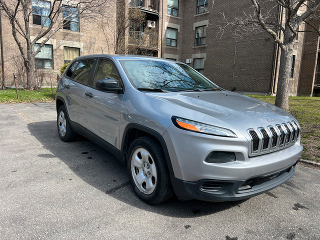 JEEP Cherokee Sport 2016 dans Autos et camions  à Longueuil/Rive Sud