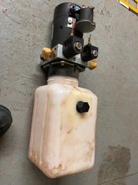Hydraulic Pump from 14' 14000LB SWS Dump Trailer