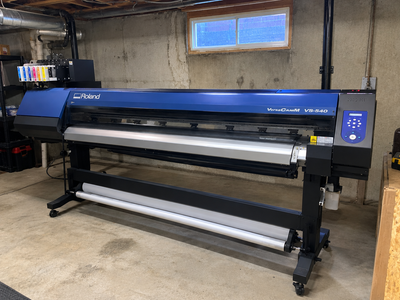 Roland VersaCAMM VS-540 54" Wide-Format Printer/Cutter — $1,700 CAD OBO Looking to expand your sign,...