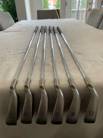 Ping G5 irons steel shaft right handed, View more
