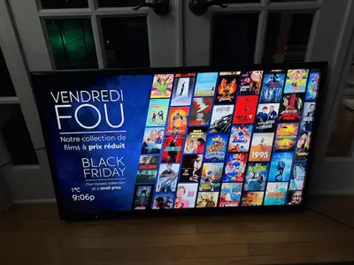 Télévision SONY 50 pouces avec support mural, View more
