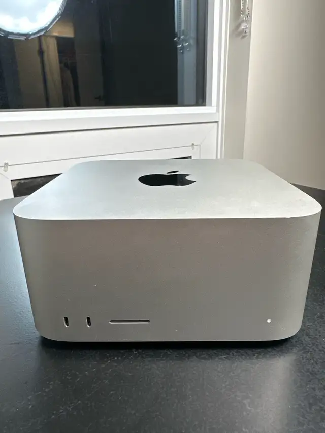 Mac Studio (M2, 12-Core CPU, 30-Core GPU, 32GB RAM, 512GB SSD)  in Desktop Computers in City of Toronto - Image 5