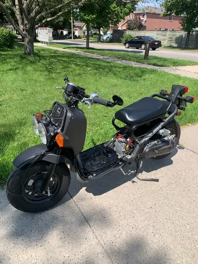 I’m selling my 2009 Honda Ruckus 6,980 KM. Everything works great. OEM+ style build, no crazy mods....