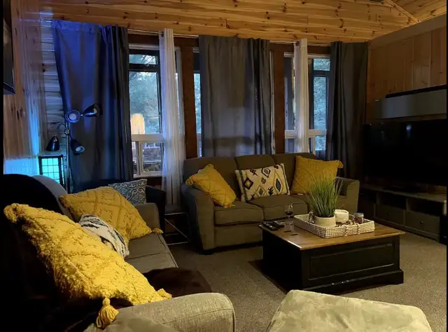Falcon Lake cabin cottage in Manitoba in Canada - Image 10