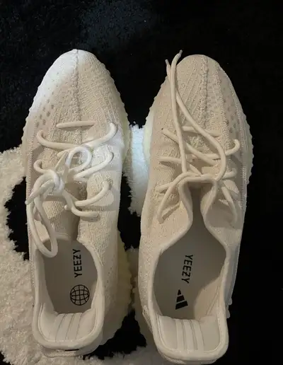 Like New Yeezy Boost 350 V2 Bone, View more