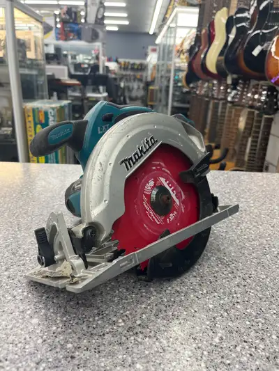 Makita DSS611 6.5” Circular Saw, View more