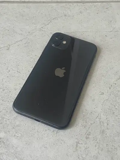 iPhone 11 128 GB - 93% Battery Health, View more