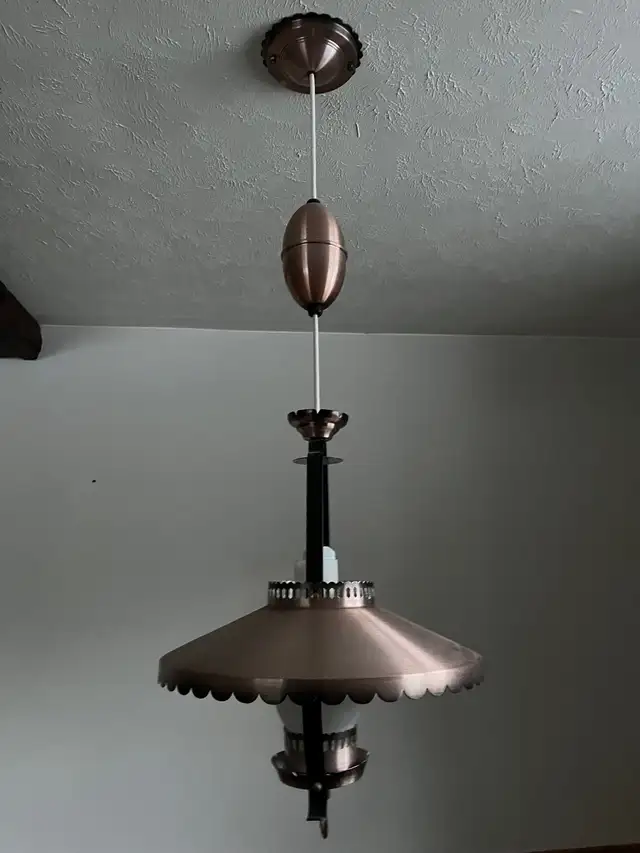 Oil lamp light fixture in Indoor Lighting & Fans in Hamilton - Image 3