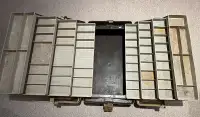 Vintage Plano 9108 Tackle Box