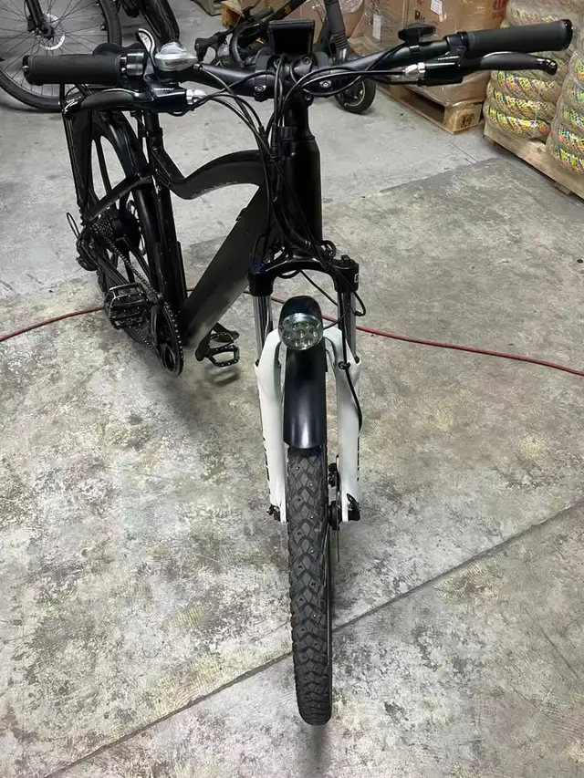 Second-Hand EMMO Monta - Black & White | Final Sale $299 Only!!! in eBike in City of Toronto - Image 6