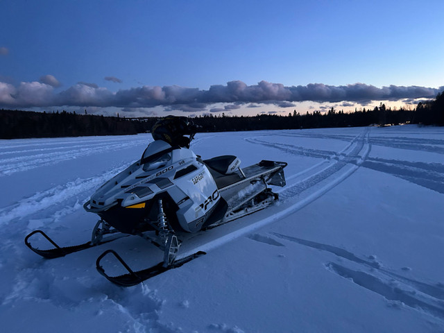 2013 polaris pro rmk 800 155” *Brand new Crate Motor* in Snowmobiles Parts, Trailers & Accessories in Thunder Bay
