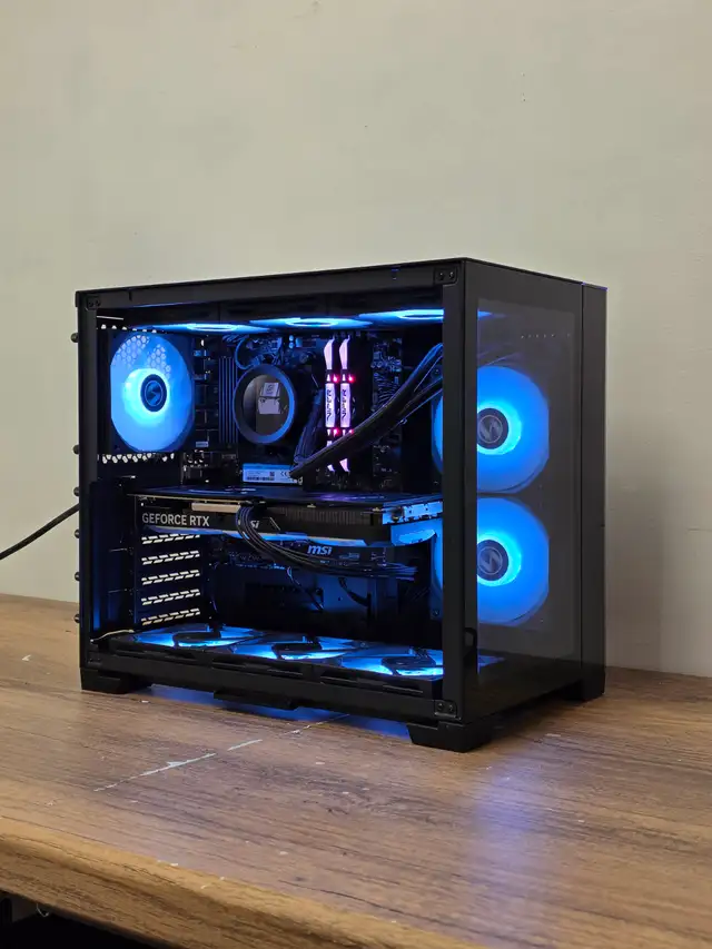Lian Li RTX 4070 Gaming PC┃Ryzen 5 5600┃1TB NVMe┃16GB 3200MHZ~ in Desktop Computers in City of Toronto - Image 2