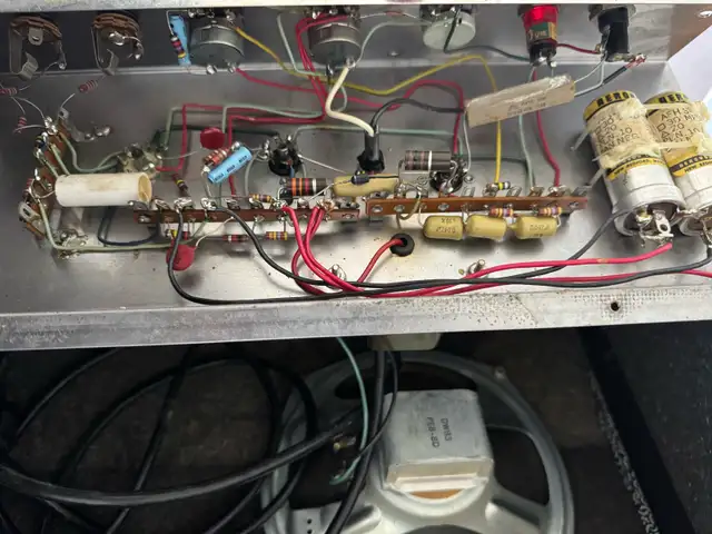 Pepco Pine Electronics « Trend » guitar tube amplifier in Amps & Pedals in City of Toronto - Image 5