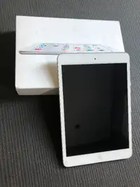 iPad mini 2 Wi-Fi 16 GB Silver and Space Gray Model A1489
