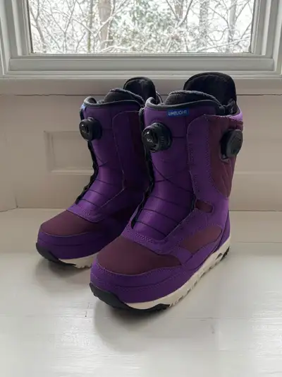 Burton Limelight BOA Women’s Snowboard Boots Size 9.0, View more