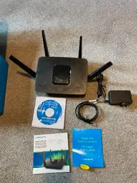 Linksys TRI-BAND AC WIFI Router