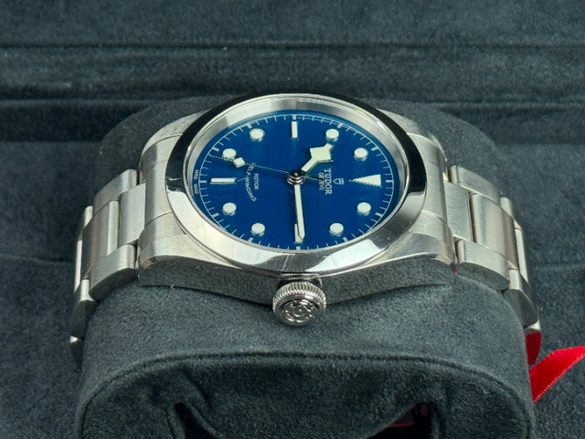 [SOLD] Tudor Black Bay 41 (2022) – Full Set, Box & Papers in Jewellery & Watches in Kitchener / Waterloo - Image 4