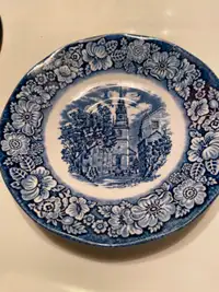 Beautiful Collection Liberty Blue Blue Willow Dishes Vintage