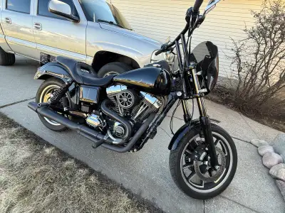 $13,500 OBO NO TRADES Only selling due to not riding. Also have an FXRT fairing kit and headlight I...