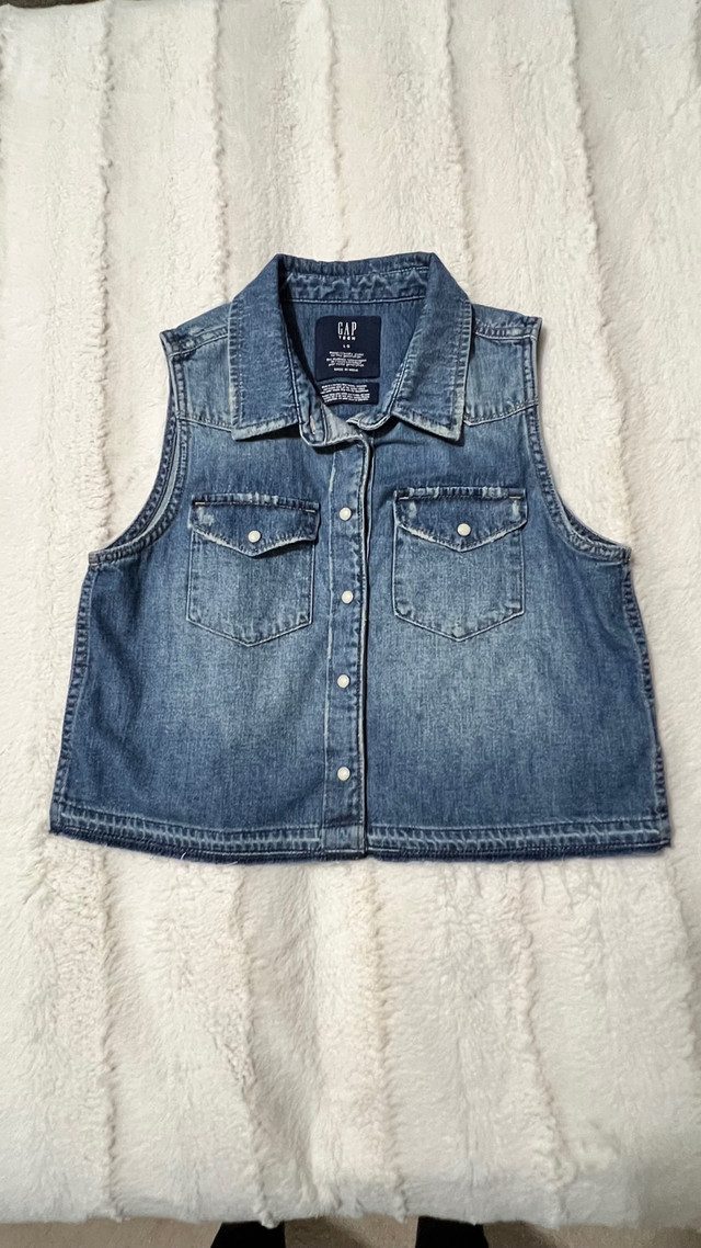 Gap kids’ vest size Large in Kids & Youth in Oshawa / Durham Region