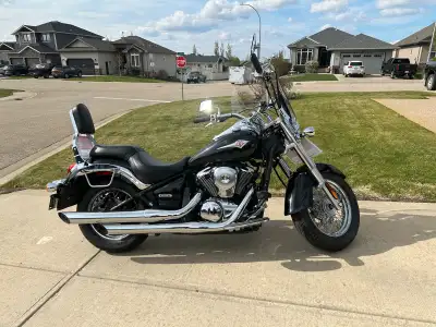 This beautiful bike has new battery, new alternator, brand new tires , excellent mechanical conditio...