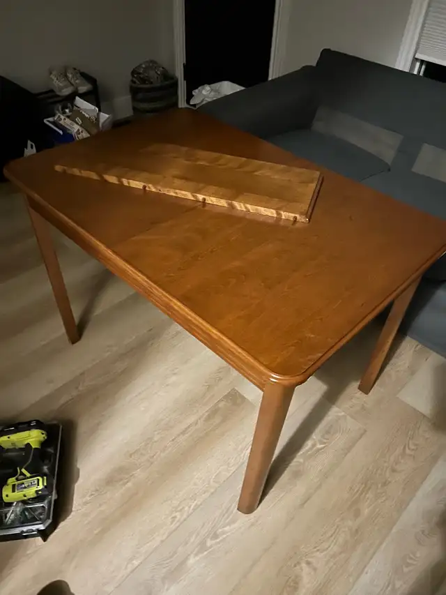 Solid Wood Expandable Kitchen Table 593706890339952641