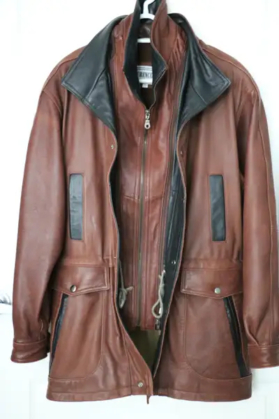 PRISTINE – Vintage Men’s Leather Coat w/Removable Vest, View more