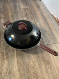 Gros chedron style wok