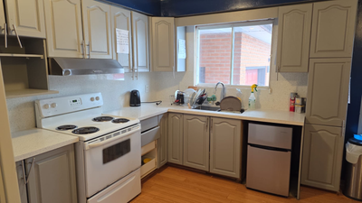 FURNISHED ROOMs FOR RENT AVAILABLE ASAP – PICKERING Prime Location Near Pickering Town Centre Furnis...