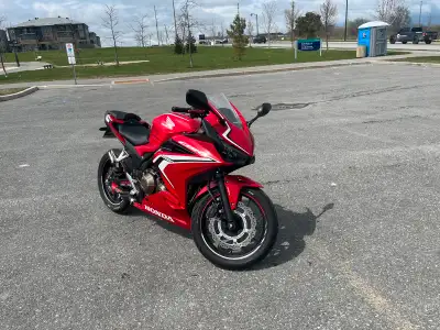 Selling my 2020 Honda CBR 500 R in the beautiful Honda red colour. This bike has been meticulously m...