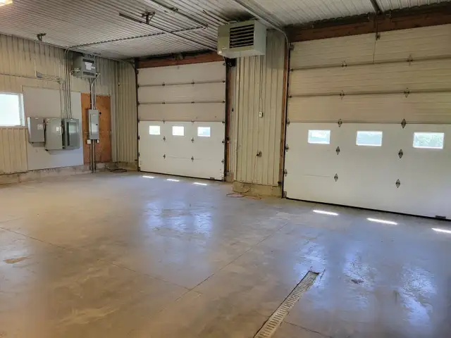 Shop for Rent in Norwich in Commercial & Office Space for Rent in Woodstock - Image 4