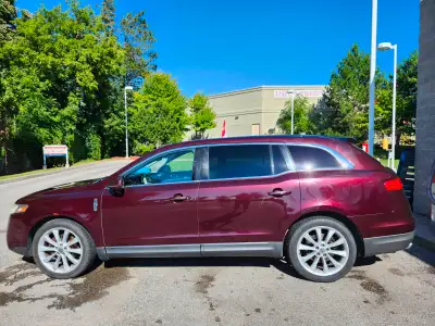 **Lincoln MKT 3.5L V6 EcoBoost AWD — 355 HP — Fully Loaded** **Listed at $7,900 Certified — Open to...