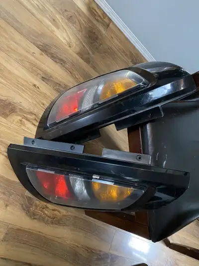 2010 Kia Soul taillights. Text 7806964026