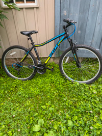 Almost new CCM mountain bike.  27.5” medium