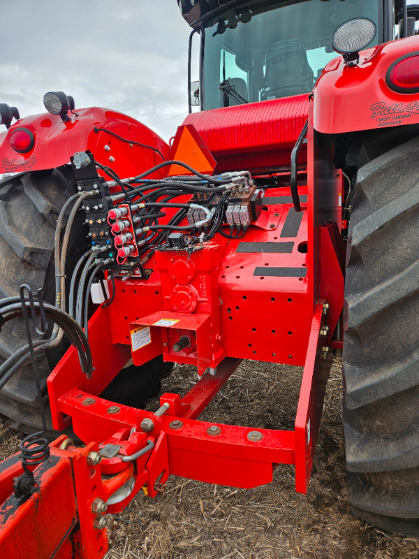 2015 Versatile 500 4wd tractor in Farming Equipment in Edmonton - Image 4