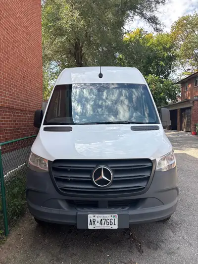 2019 year,Mercedes sprinter 2500,White colour,good condition car CALL ONLY 416-454-7841