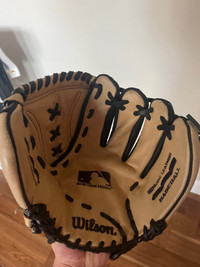 11” Wilson baseball glove