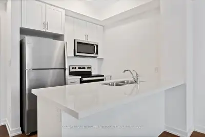 1 BR 1WR Condo Apartment for Lease/Rent in Hamilton